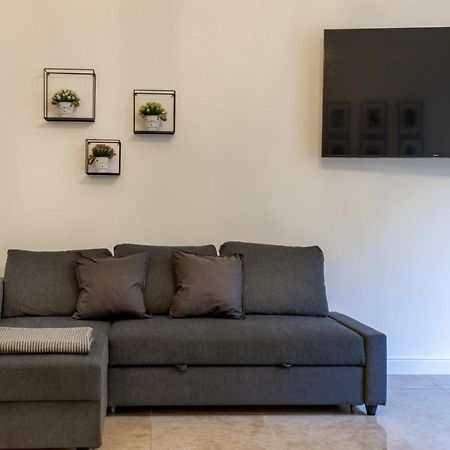 San Babila - Luxury Milanese Apartment Luaran gambar