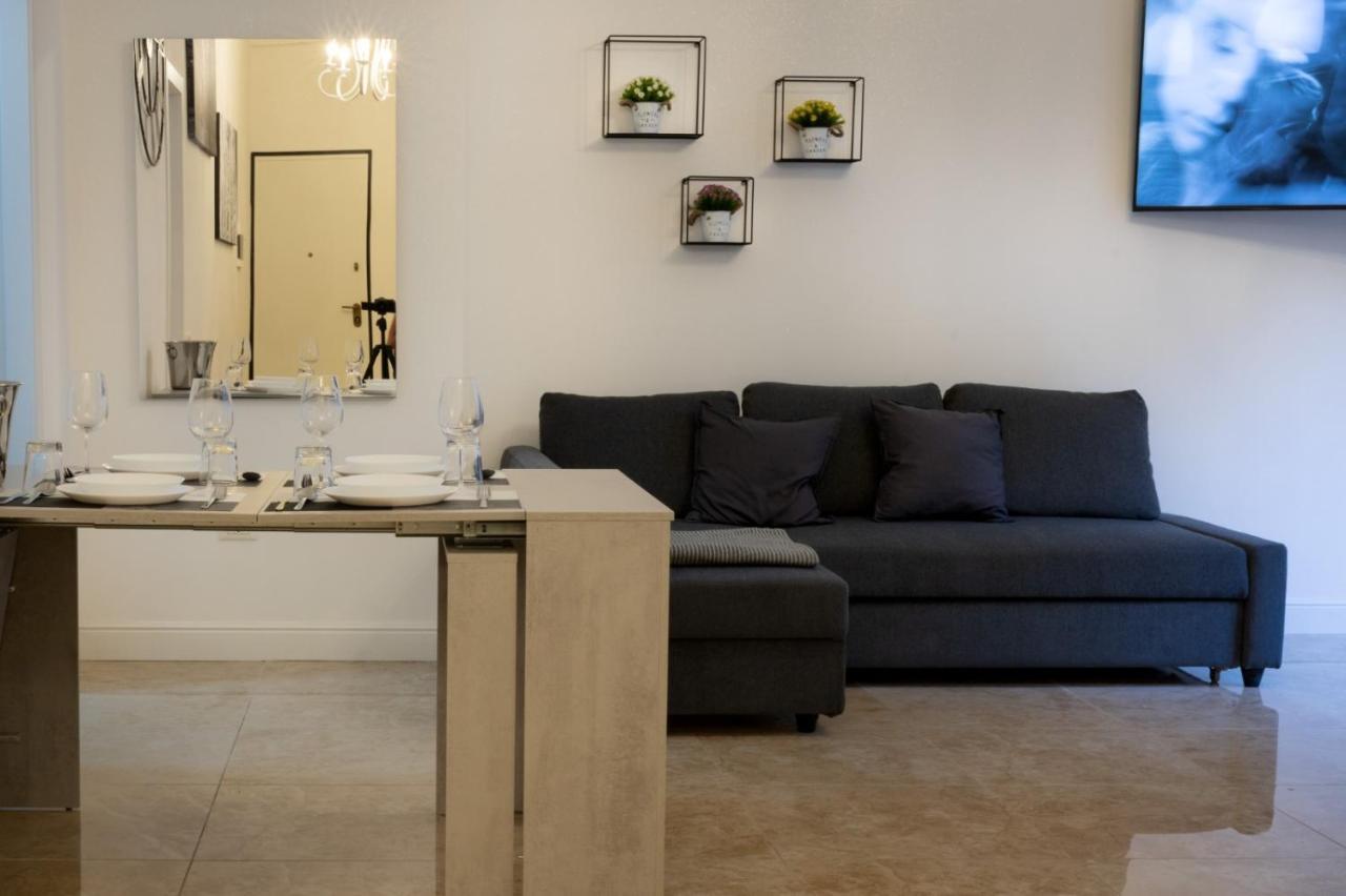 San Babila - Luxury Milanese Apartment Luaran gambar